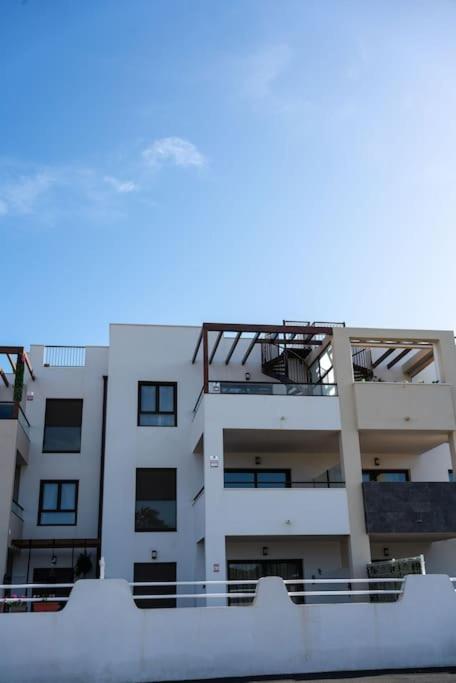 Sunny Luxury Apartment With Two Great Sunny - Level Terraces, Two Swimming Pools, In A New Complex Pueblo Majorero, Close To Fuerteventura Golf Club, Next To The Beach , Atlantico Shopping Mall And Casino In กาเลตาเดฟุสเต ภายนอก รูปภาพ