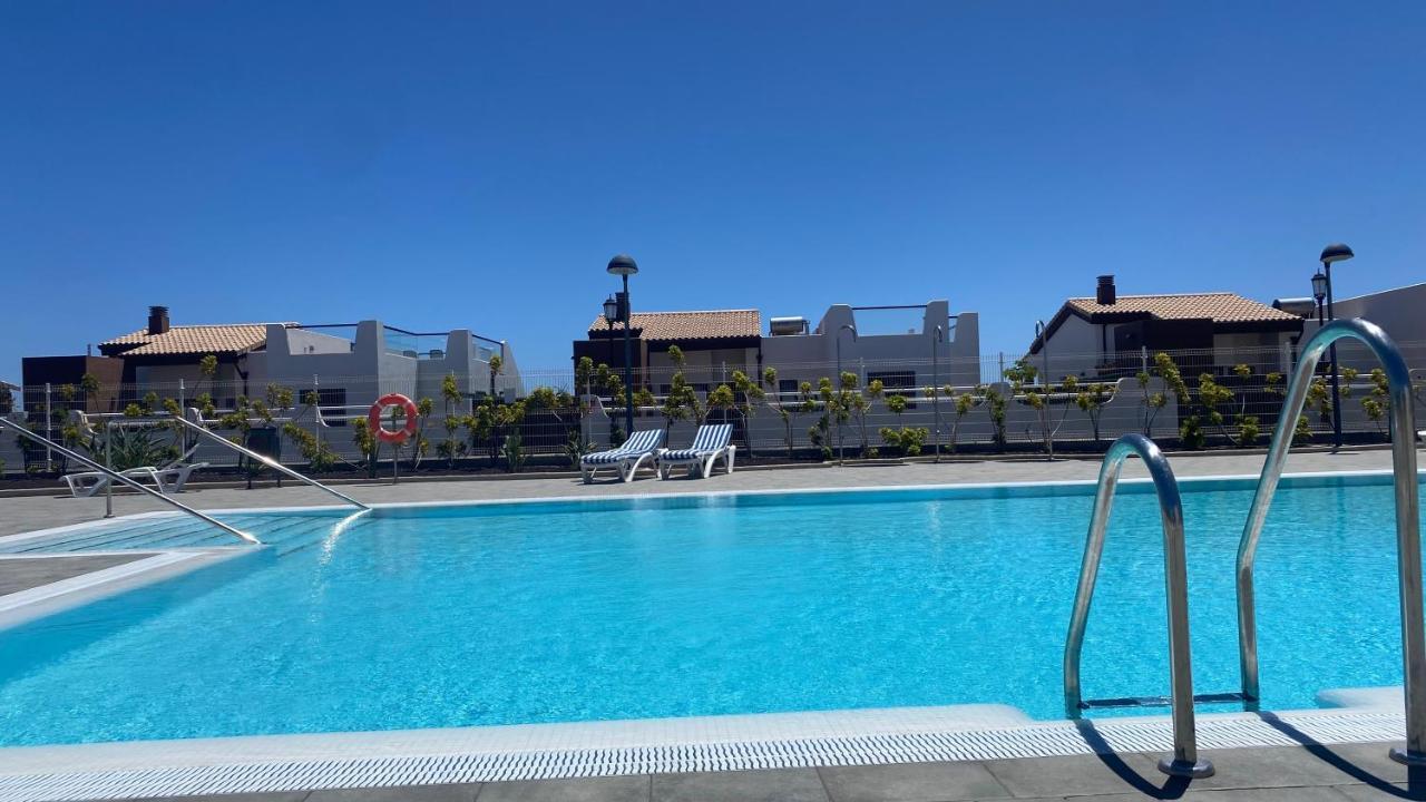 Sunny Luxury Apartment With Two Great Sunny - Level Terraces, Two Swimming Pools, In A New Complex Pueblo Majorero, Close To Fuerteventura Golf Club, Next To The Beach , Atlantico Shopping Mall And Casino In กาเลตาเดฟุสเต ภายนอก รูปภาพ